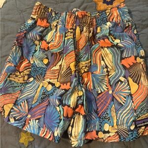 Patagonia baggy shorts